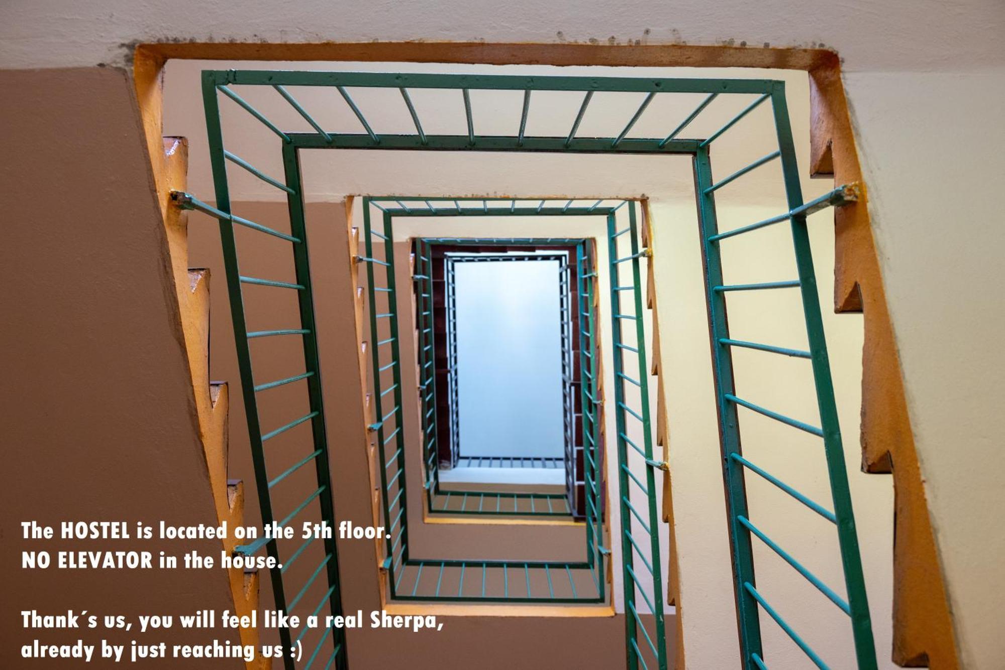 Štrbské Pleso Sherpa'S Hostel High Tatras מראה חיצוני תמונה