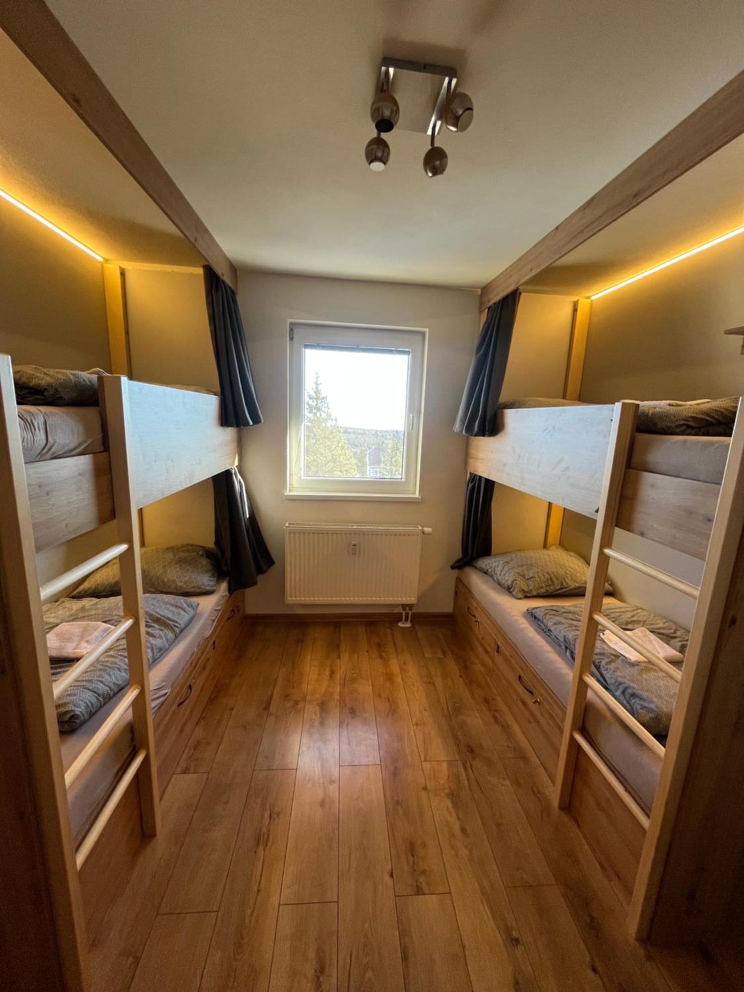 Štrbské Pleso Sherpa'S Hostel High Tatras מראה חיצוני תמונה