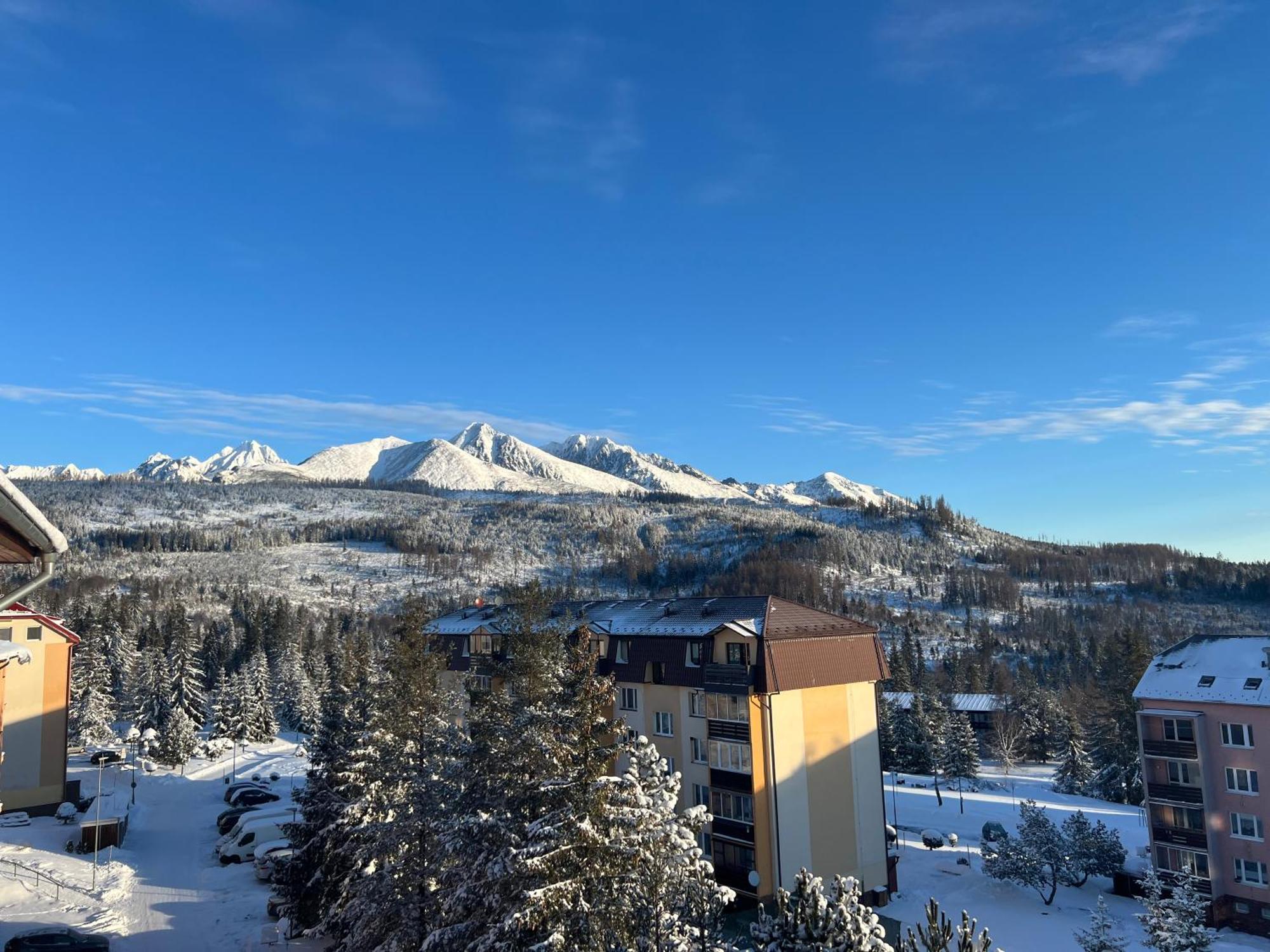 Štrbské Pleso Sherpa'S Hostel High Tatras מראה חיצוני תמונה